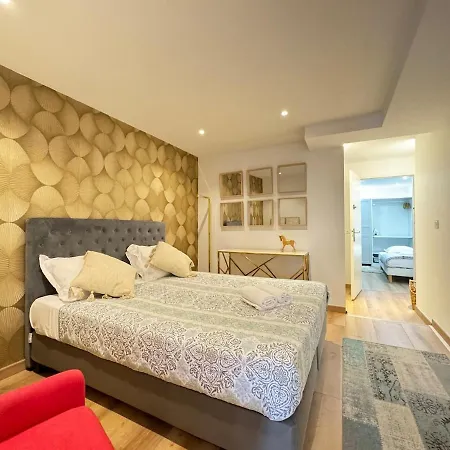 Maison Chanteranne Avec Parking Gratuit *