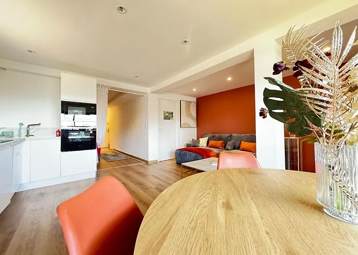 Lägenhet Maison Chanteranne Avec Parking Gratuit Clermont-Ferrand